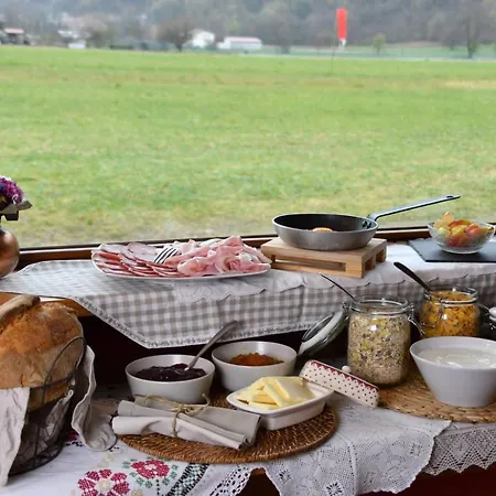 Ai Pradons Farm stay Meduno