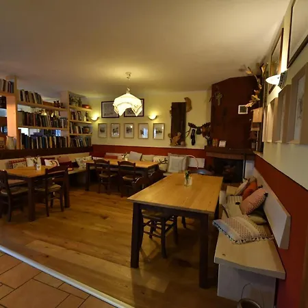 Ai Pradons Vakantieboerderij *